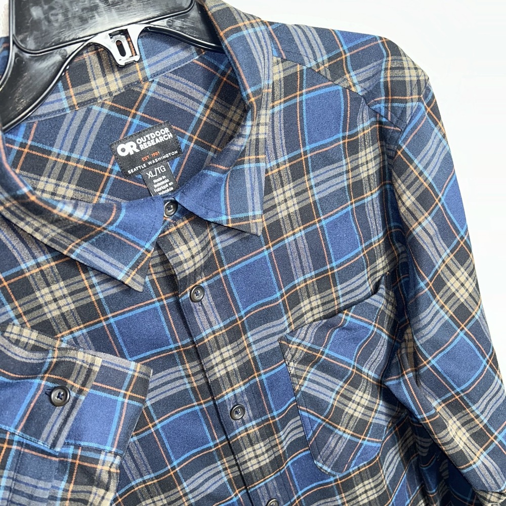 Outdoor Research Shirt Men's XL Blue Plaid Flannel Hiking Outdoor Button